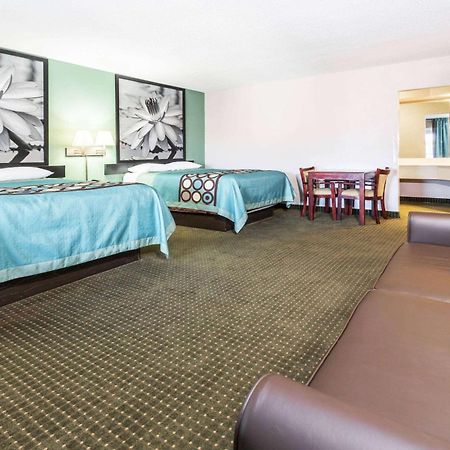 Hotel Super 8 By Wyndham Marianna Esterno foto